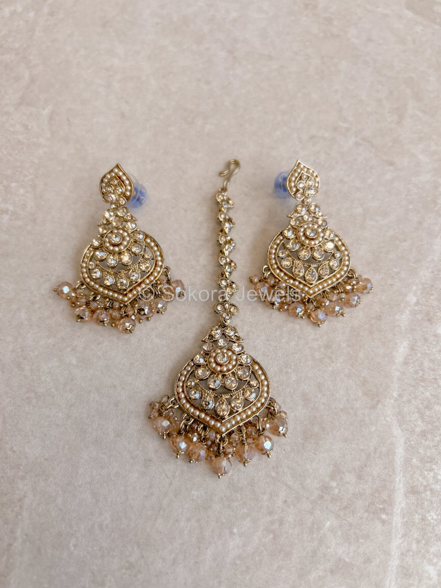 Afshah Earrings and Tikka set - Golden - SOKORA JEWELSAfshah Earrings and Tikka set - Golden