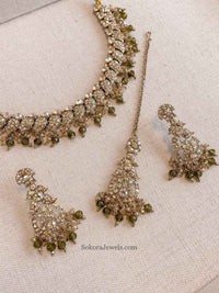 Aiza Golden Necklace Set - SOKORA JEWELSAiza Golden Necklace Set