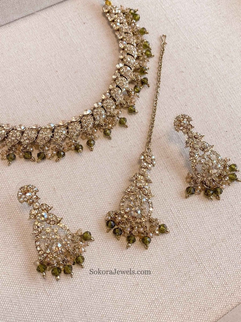 Aiza Golden Necklace Set - SOKORA JEWELSAiza Golden Necklace Set