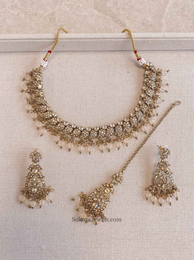 Aiza Golden Necklace Set - SOKORA JEWELSAiza Golden Necklace Set