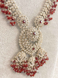 Amelia Long Haar Necklace - Maroon - SOKORA JEWELSAmelia Long Haar Necklace - Maroon