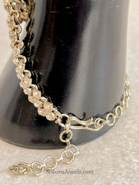 Amelia Maroon Hand Chain - SOKORA JEWELSAmelia Maroon Hand Chain
