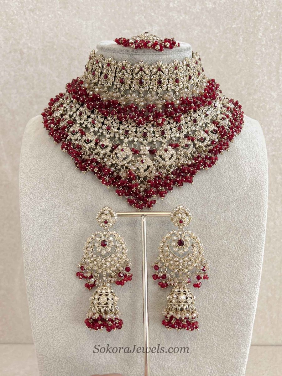 Amelia Maroon V-Shape Bridal Necklace Set - SOKORA JEWELSAmelia Maroon V-Shape Bridal Necklace Setnecklace sets