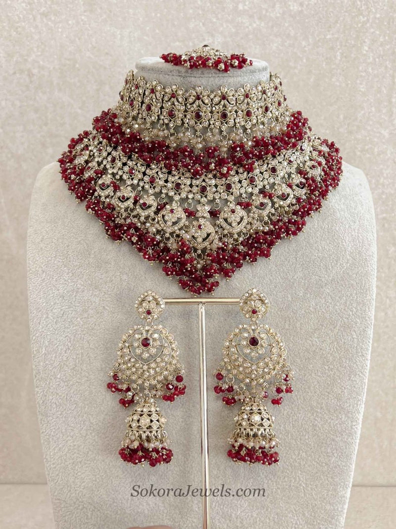 Amelia Maroon V-Shape Bridal Necklace Set - SOKORA JEWELSAmelia Maroon V-Shape Bridal Necklace Setnecklace sets