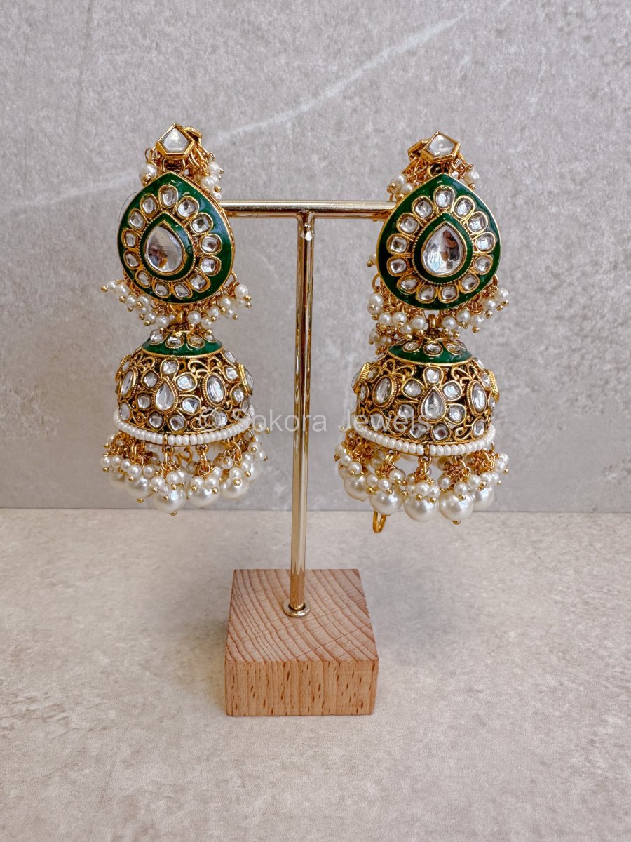 Anjana Large Faux Kundan Bridal set - SOKORA JEWELSAnjana Large Faux Kundan Bridal set