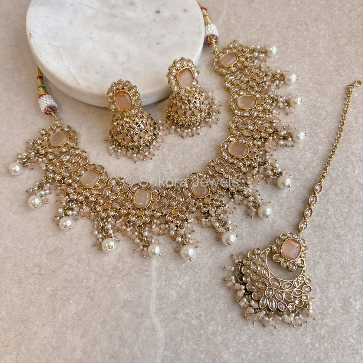 Antara Necklace Set - Peach - SOKORA JEWELSAntara Necklace Set - Peach