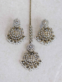 Antique Gold Beaded Earrings & Tikka Set - SOKORA JEWELSAntique Gold Beaded Earrings & Tikka Set