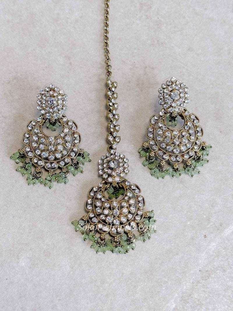 Antique Gold Beaded Earrings & Tikka Set - SOKORA JEWELSAntique Gold Beaded Earrings & Tikka Set