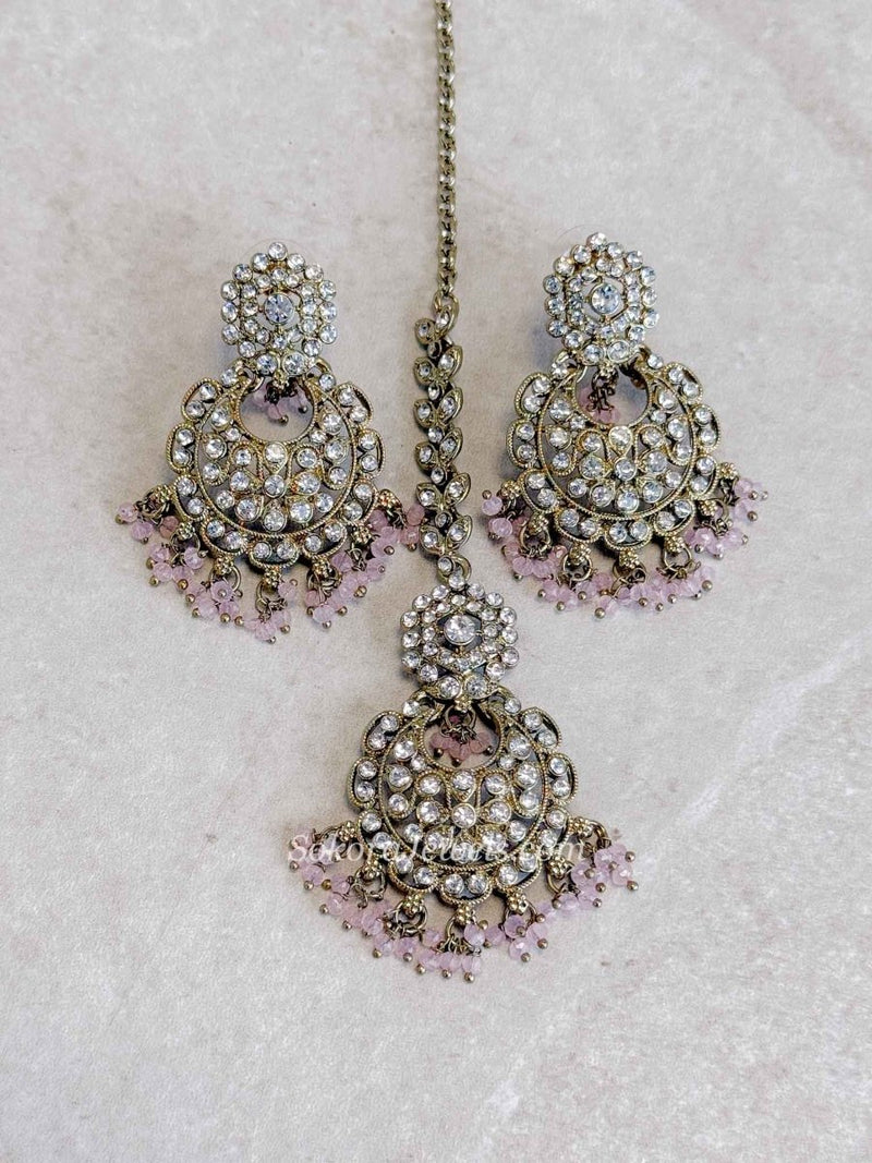 Antique Gold Beaded Earrings & Tikka Set - SOKORA JEWELSAntique Gold Beaded Earrings & Tikka Set