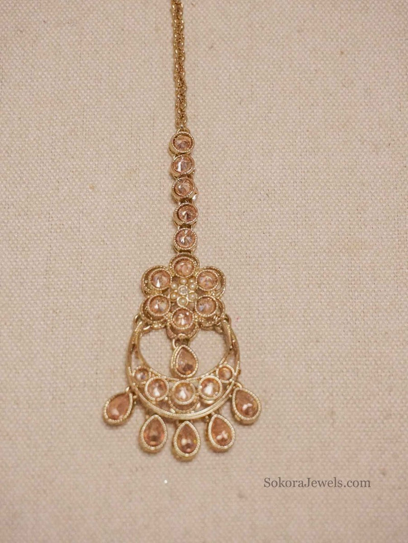 Antique Gold Champagne Zircon Statement Tikka - SOKORA JEWELSAntique Gold Champagne Zircon Statement Tikka
