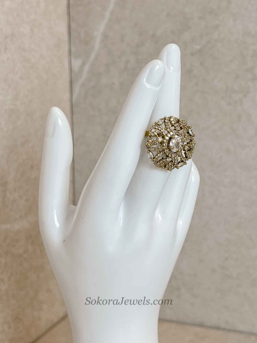Antique Gold & Diamante Ring - SOKORA JEWELSAntique Gold & Diamante RingRING