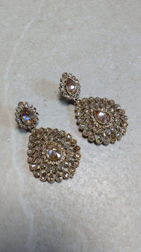 Antique Gold Drop Earrings - SOKORA JEWELSAntique Gold Drop Earrings