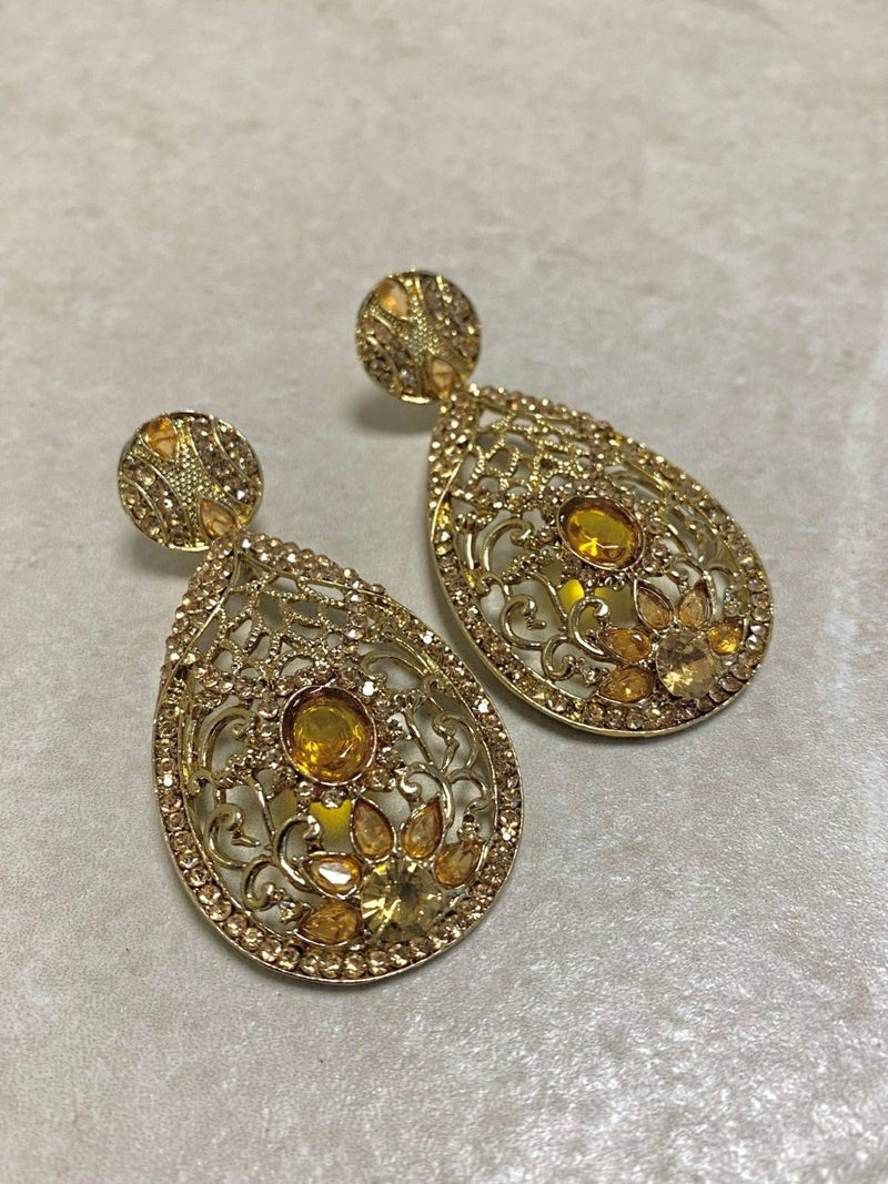 Antique Gold Drop Earrings - Golden - SOKORA JEWELSAntique Gold Drop Earrings - Golden