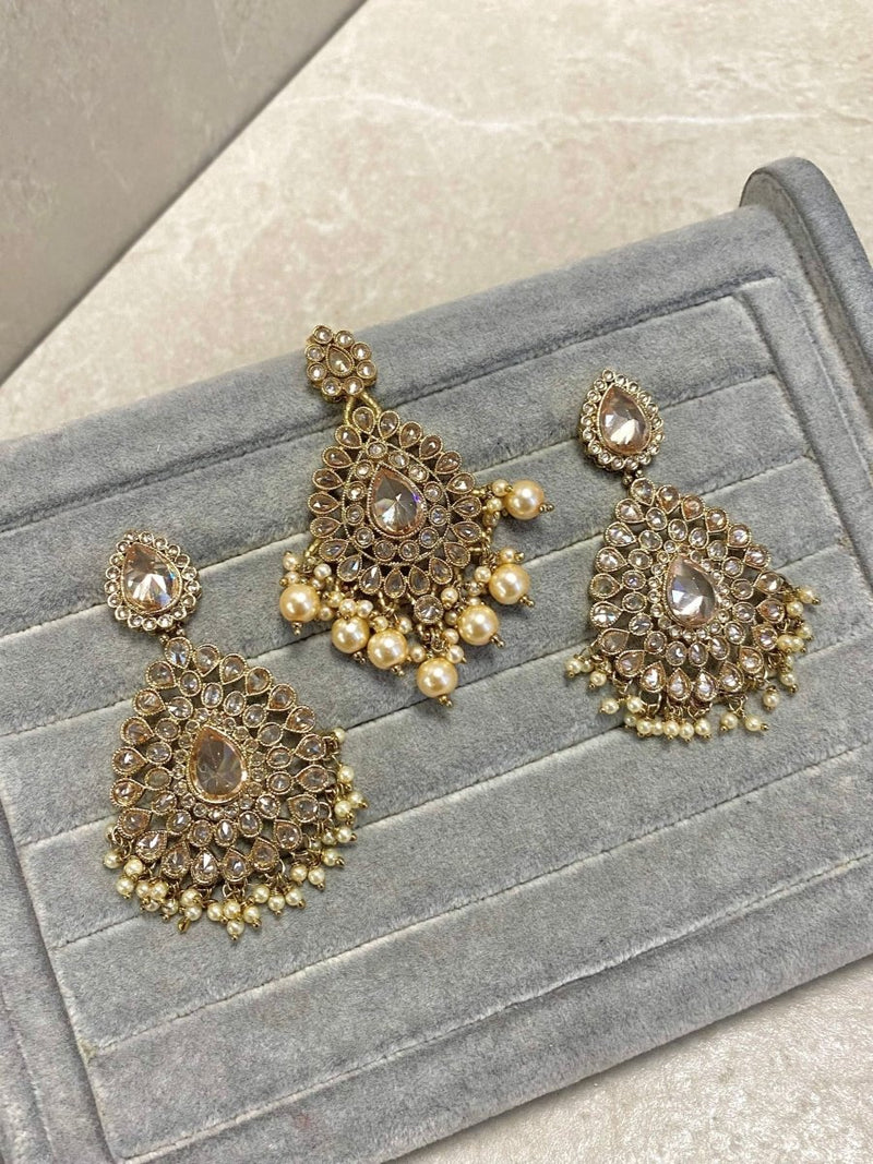 Antique Gold Earrings - Golden/Pearl - SOKORA JEWELSAntique Gold Earrings - Golden/Pearl