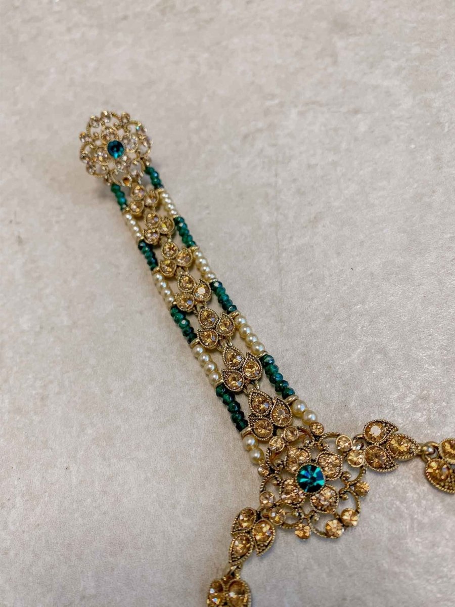 Antique Gold Hand Harness - Green - SOKORA JEWELSAntique Gold Hand Harness - Green