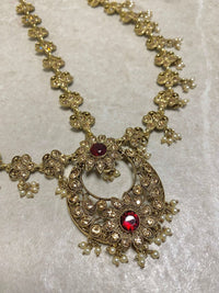 Antique Gold Mathapatti - Maroon - SOKORA JEWELSAntique Gold Mathapatti - Maroon