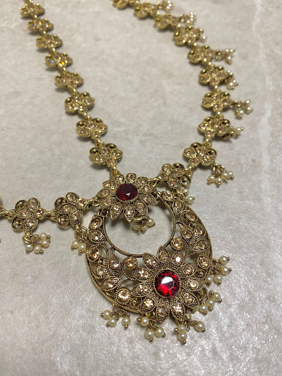 Antique Gold Mathapatti - Maroon - SOKORA JEWELSAntique Gold Mathapatti - Maroon