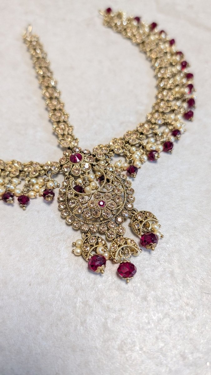 Antique Gold Mathapatti - Maroon - SOKORA JEWELSAntique Gold Mathapatti - Maroon