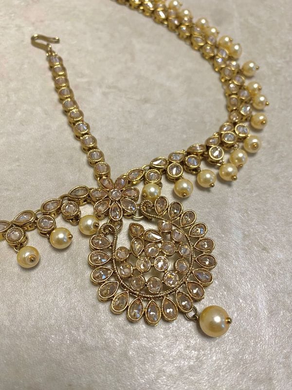 Antique Gold Mathapatti - Pearl - SOKORA JEWELSAntique Gold Mathapatti - Pearl