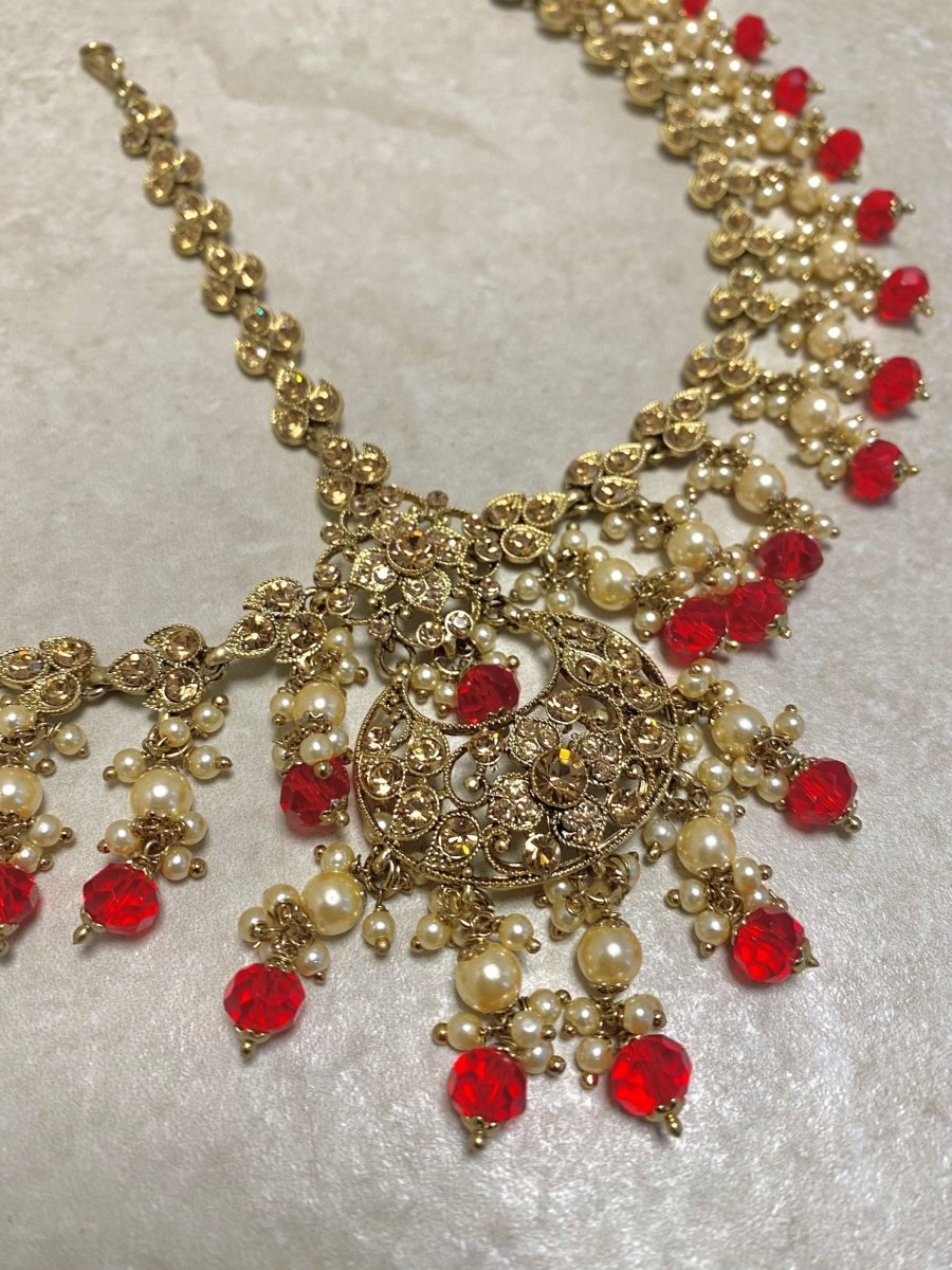 Antique Gold Mathapatti - Red - SOKORA JEWELSAntique Gold Mathapatti - Red