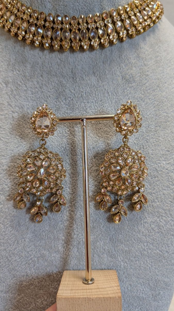 Antique Gold Necklace Set - Champagne - SOKORA JEWELSAntique Gold Necklace Set - Champagne