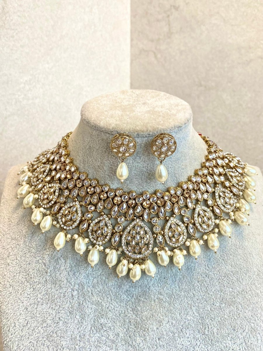 Antique Gold Necklace Set - Clear/Gold - SOKORA JEWELSAntique Gold Necklace Set - Clear/GoldNECKLACE SETS