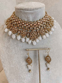 Antique Gold Necklace Set - Peach/Stone - SOKORA JEWELSAntique Gold Necklace Set - Peach/StoneNECKLACE SETS