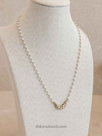 Antique Gold & Pearl Dainty Pendant Necklace - SOKORA JEWELSAntique Gold & Pearl Dainty Pendant NecklaceChoker Sets