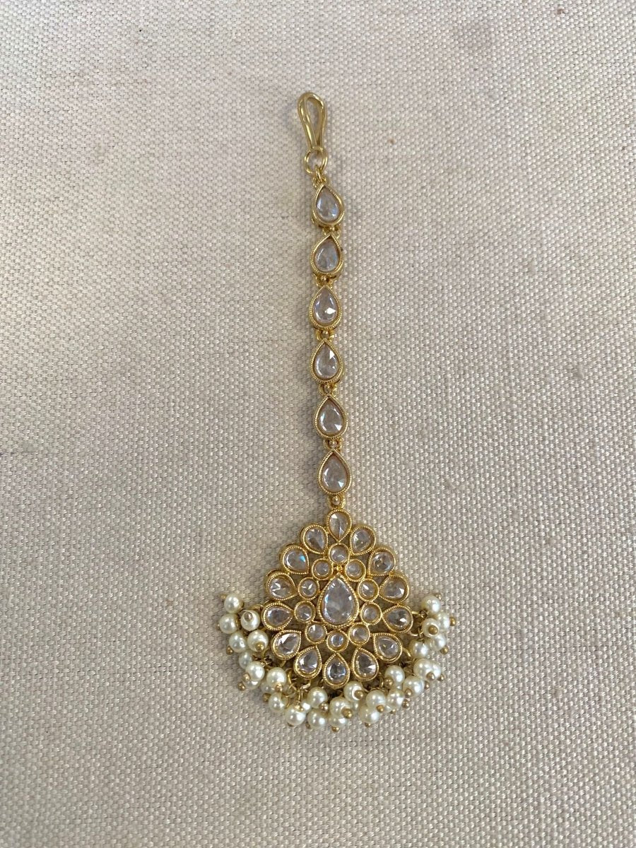 Antique Gold Tikka - Clear/Pearl - SOKORA JEWELSAntique Gold Tikka - Clear/Pearl