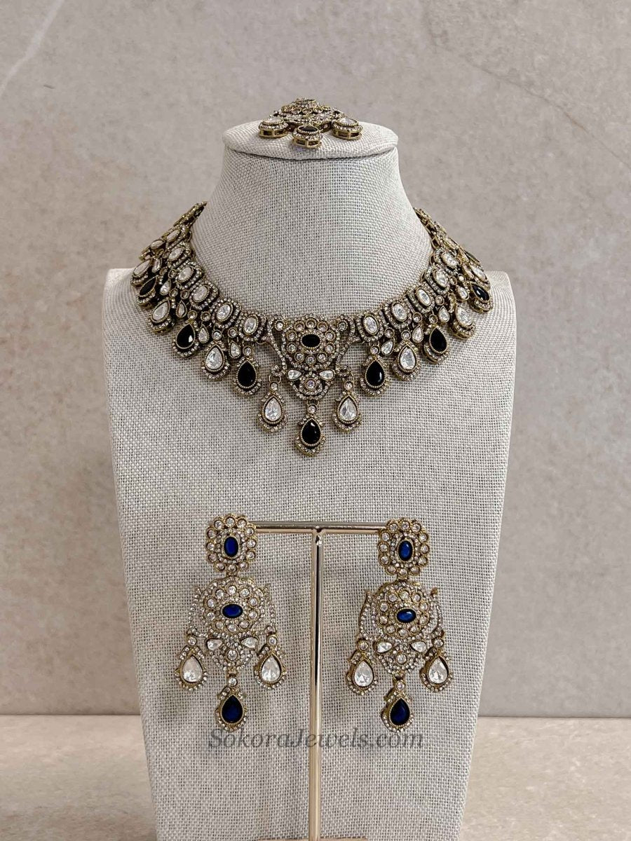 Antique Gold-Tone Kundan Necklace set - SOKORA JEWELSAntique Gold-Tone Kundan Necklace setNECKLACE SETS