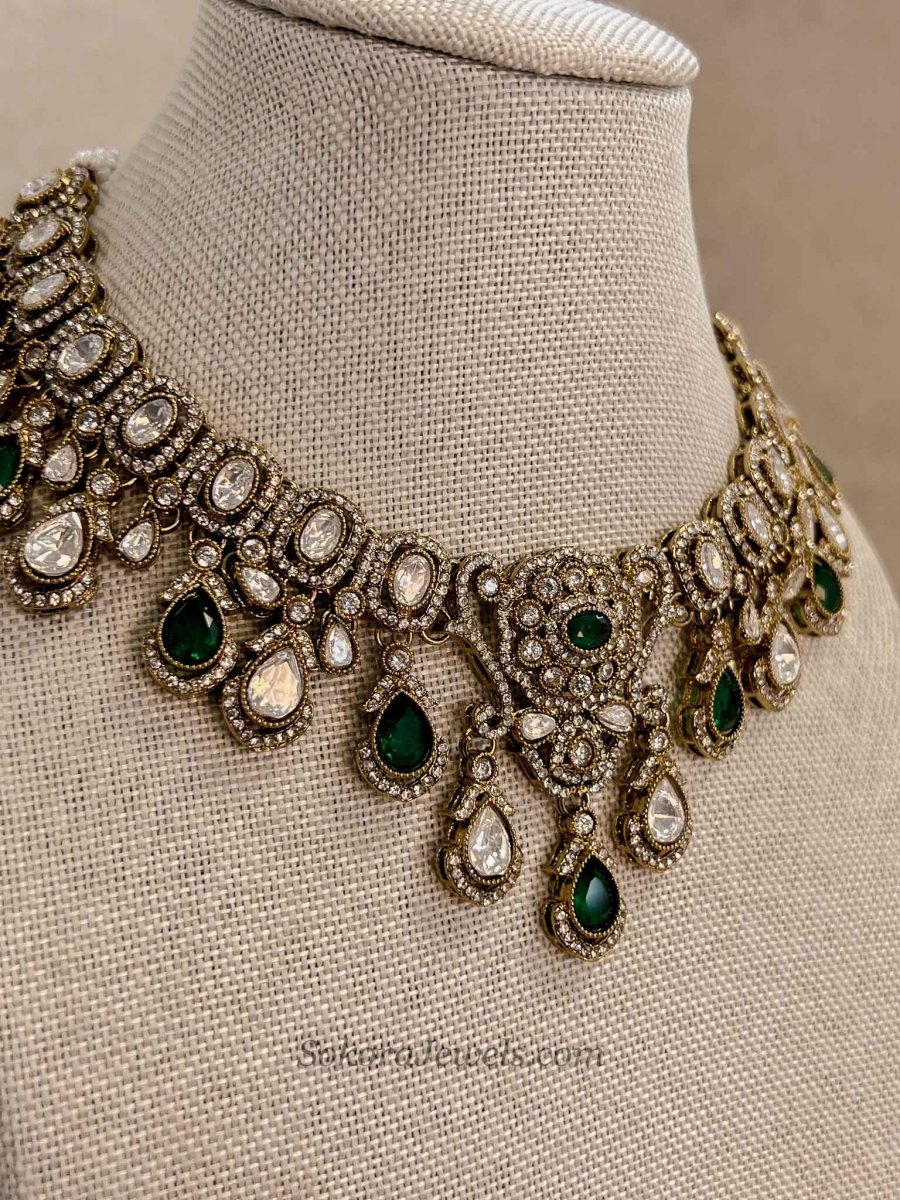 Antique Gold-Tone Kundan Necklace set - SOKORA JEWELSAntique Gold-Tone Kundan Necklace setNECKLACE SETS