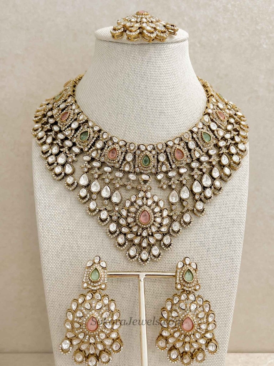 Antique Gold-Tone Kundan Necklace set - SOKORA JEWELSAntique Gold-Tone Kundan Necklace setNECKLACE SETS
