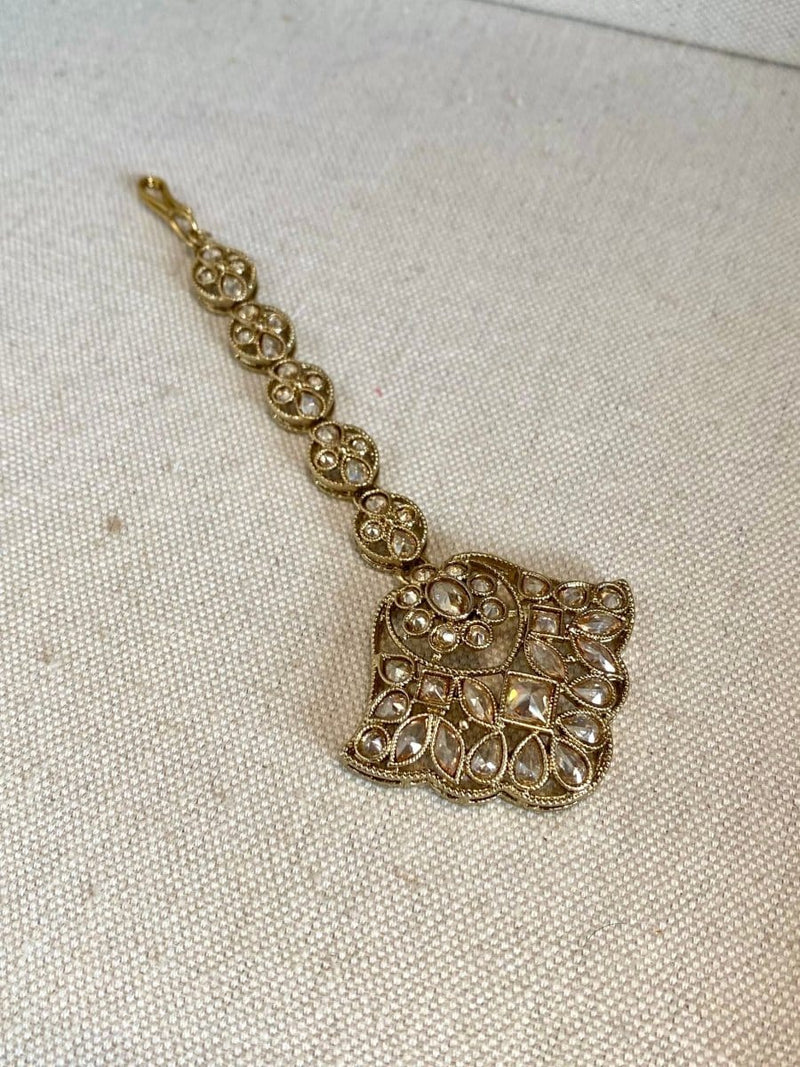 Antique Golden Tikka - Golden - SOKORA JEWELSAntique Golden Tikka - Golden