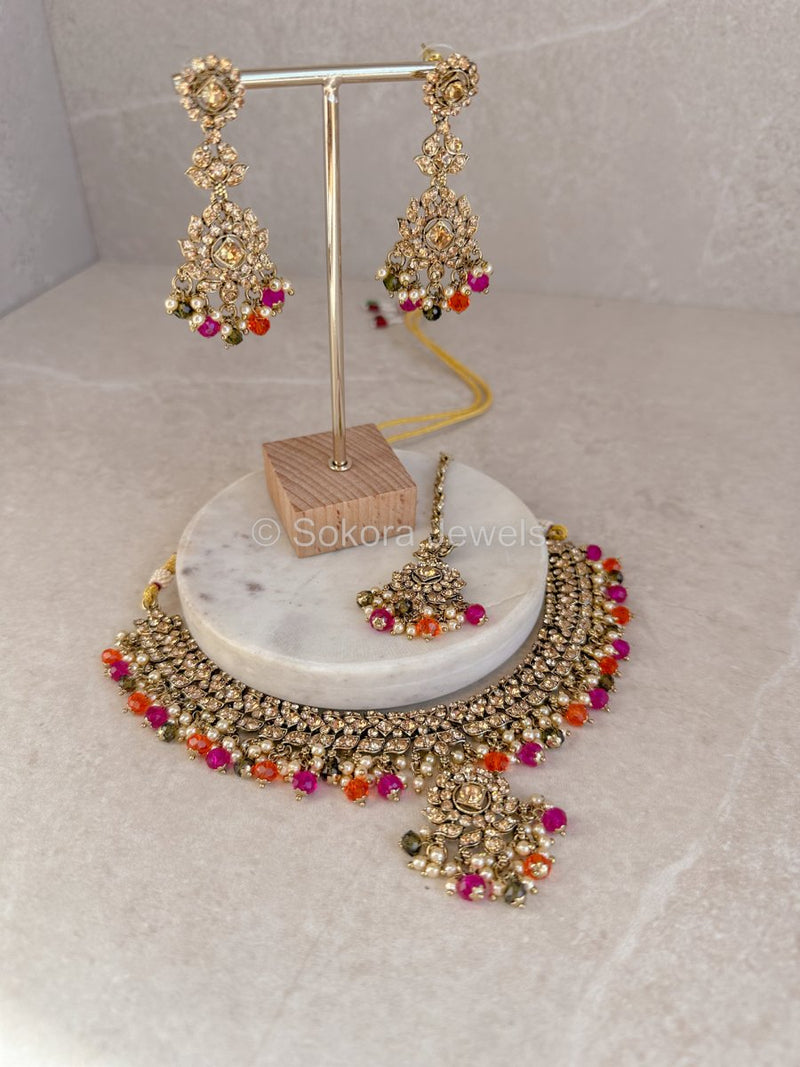 Areesha Antique Gold Pendant Set - Multicolour - SOKORA JEWELSAreesha Antique Gold Pendant Set - Multicolour