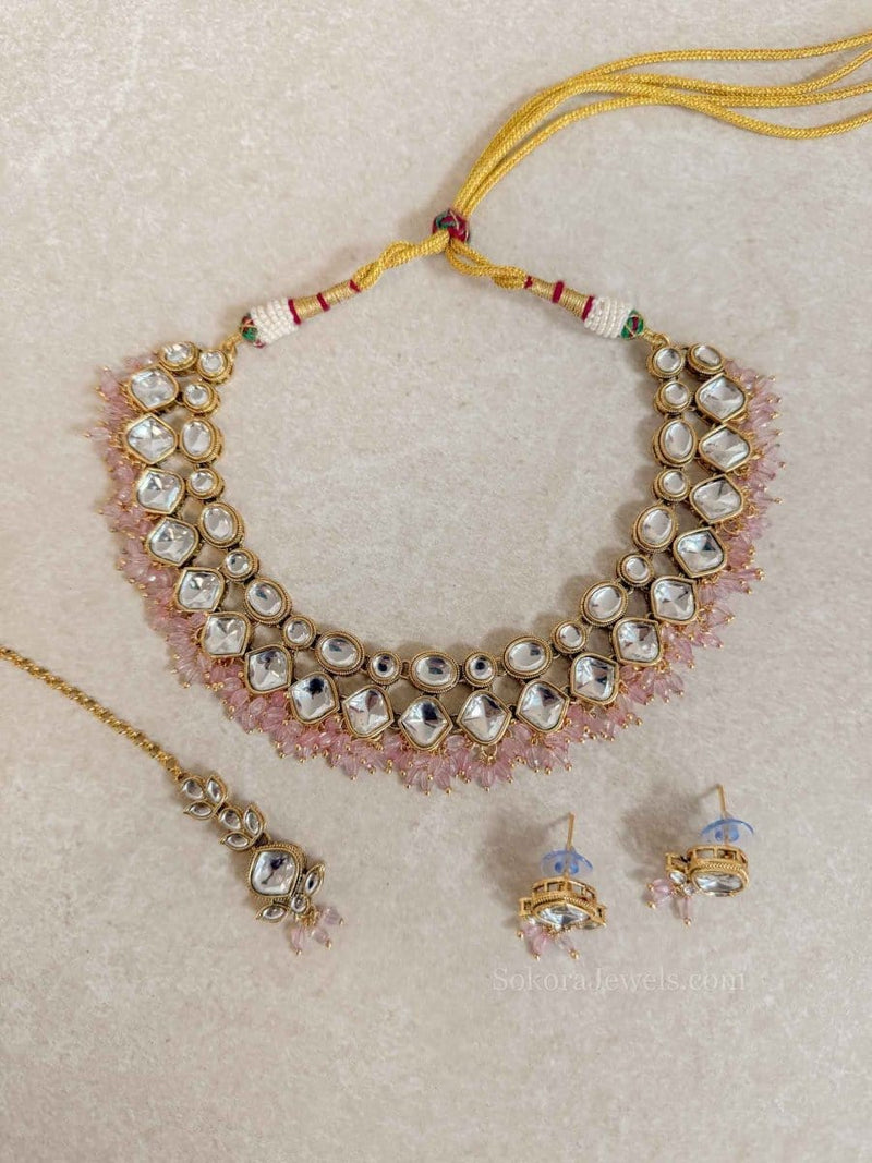 Ariella Small Kundan Set - Light Pink - SOKORA JEWELSAriella Small Kundan Set - Light PinkNECKLACE SETS