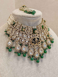 Arpana Kundan Bridal set - SOKORA JEWELSArpana Kundan Bridal set