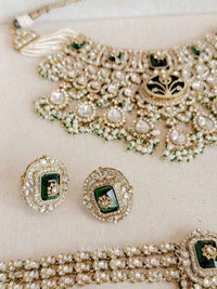 Arpana Kundan Bridal set in Green - SOKORA JEWELSArpana Kundan Bridal set in Green