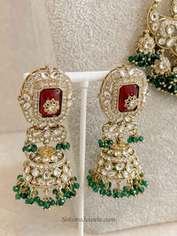 Arpana Kundan Bridal set in Maroon & Green - SOKORA JEWELSArpana Kundan Bridal set in Maroon & Green