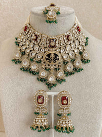 Arpana Kundan Bridal set in Maroon & Green - SOKORA JEWELSArpana Kundan Bridal set in Maroon & Green