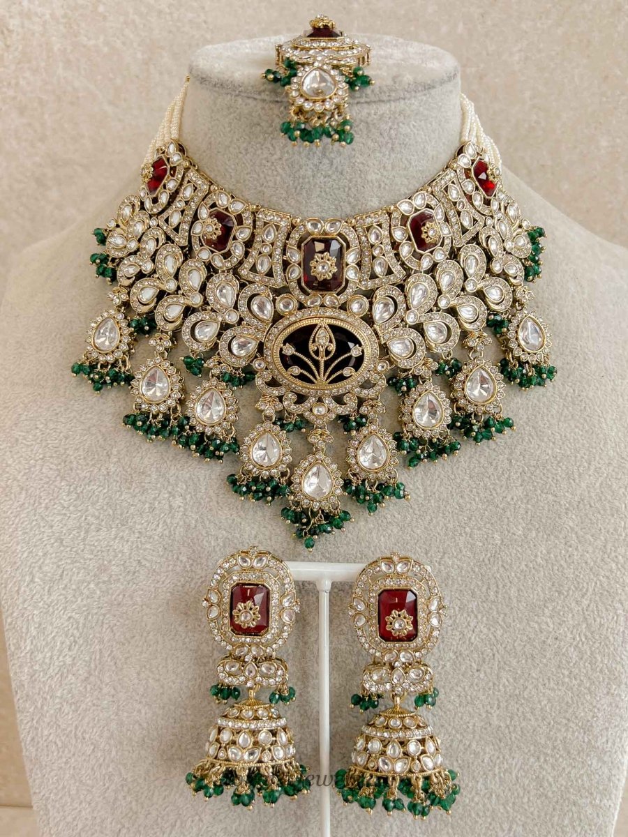 Arpana Kundan Bridal set in Maroon & Green - SOKORA JEWELSArpana Kundan Bridal set in Maroon & Green