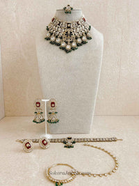 Arpana Kundan Bridal set in Maroon & Green - SOKORA JEWELSArpana Kundan Bridal set in Maroon & Green