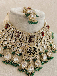 Arpana Kundan Bridal set in Maroon & Green - SOKORA JEWELSArpana Kundan Bridal set in Maroon & Green