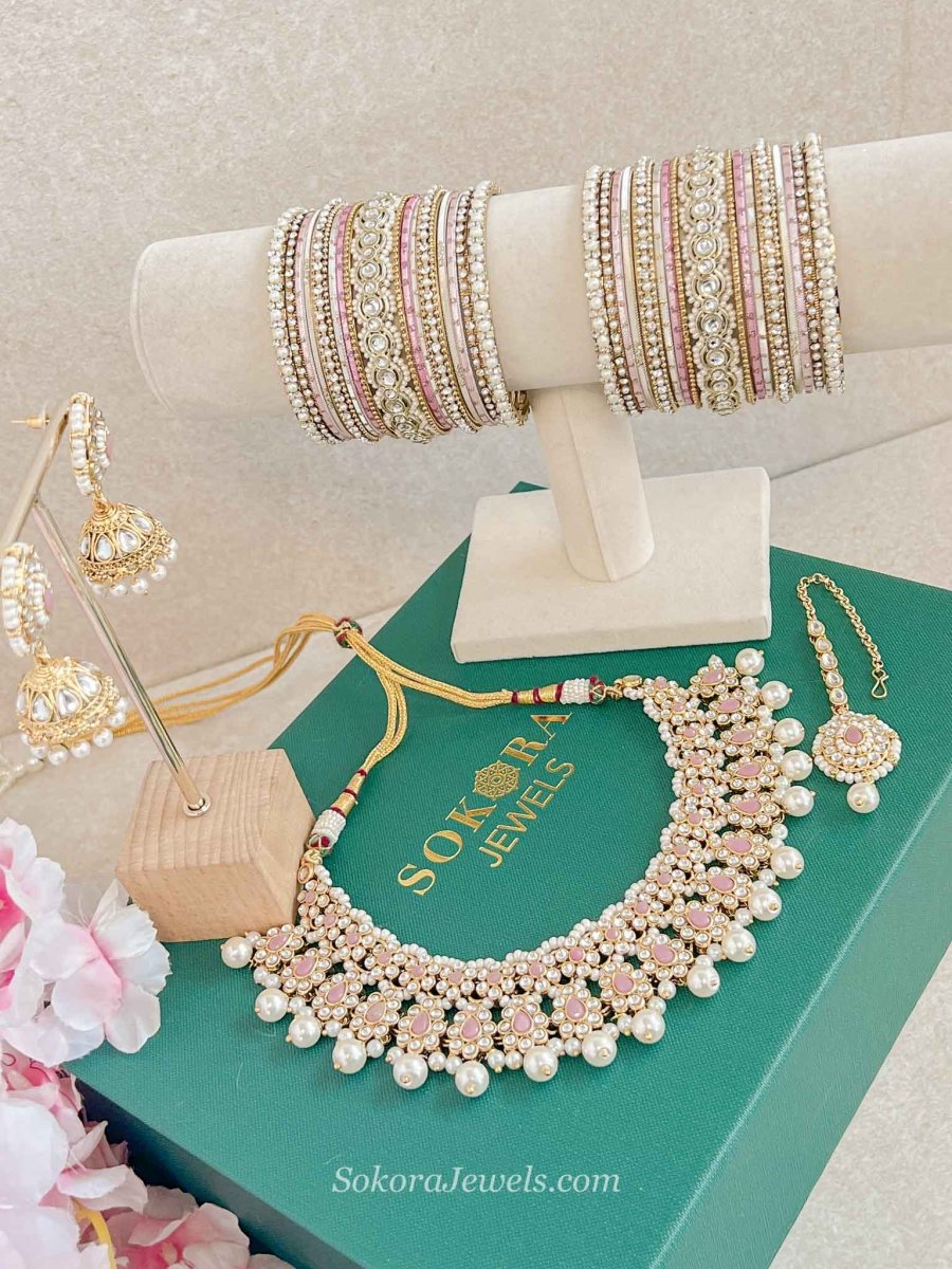 Asmita 4 Piece Jewelry Set Box - Pink - SOKORA JEWELSAsmita 4 Piece Jewelry Set Box - Pink
