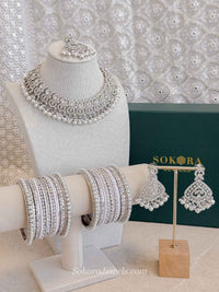 Casey 4 Piece Jewelry Set Box - Silver - SOKORA JEWELSCasey 4 Piece Jewelry Set Box - Silver