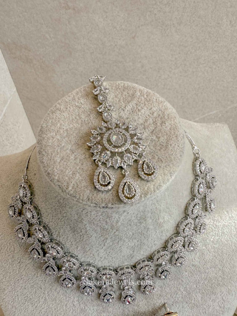 Crystal Diamante Drops Set - SOKORA JEWELSCrystal Diamante Drops SetNECKLACE SETS