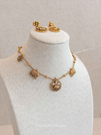 Dainty Kundan Elephant Motif Set - SOKORA JEWELSDainty Kundan Elephant Motif Set