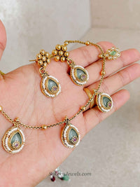 Dainty Kundan Mint Drop Set - SOKORA JEWELSDainty Kundan Mint Drop Set