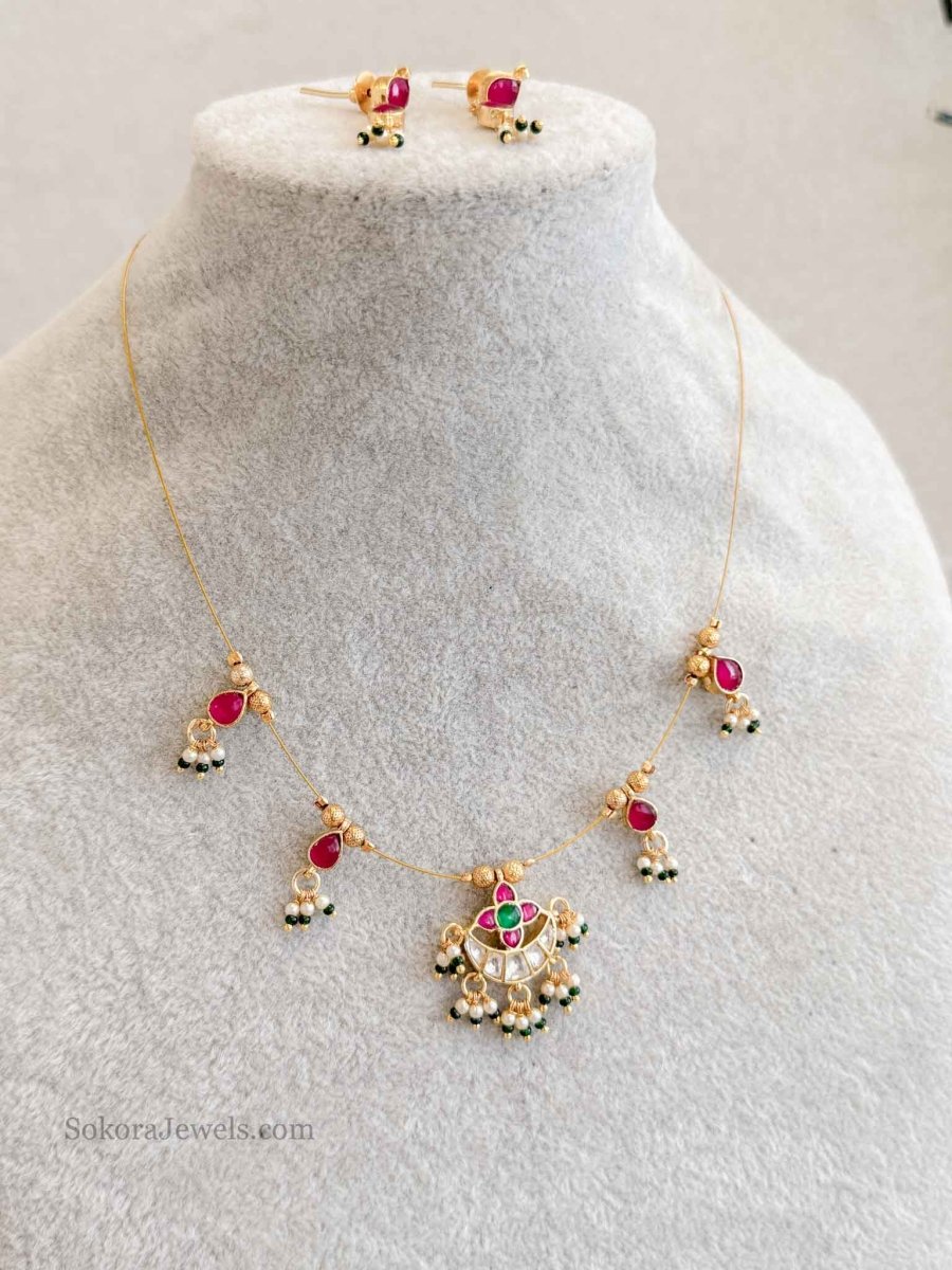 Dainty Kundan Necklace Set with Mini Drop Detailing - SOKORA JEWELSDainty Kundan Necklace Set with Mini Drop DetailingNECKLACE SETS