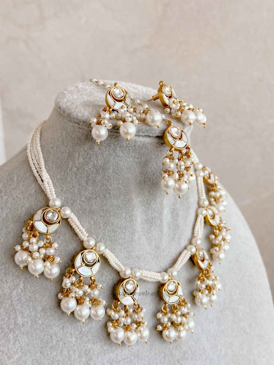 Dainty Mother of Pearl Set - SOKORA JEWELSDainty Mother of Pearl SetNECKLACE SETS