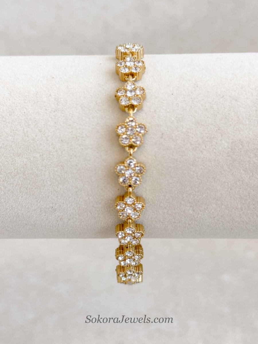 Daisy Crystal Bracelet - SOKORA JEWELSDaisy Crystal Bracelet